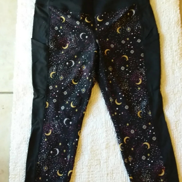 Celestial active wear set 2X - Picture 3 of 4